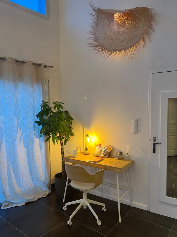 Maison De Village Ecusson - Logement Entier - 160M2 - 4Chambres - Centre Ville - Terrasse - Climatise Nîmes Exteriér fotografie